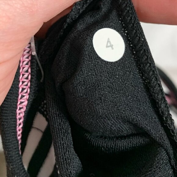 Lululemon No Limits Tank Top White Classic Stripe Black White Black Size 4 - Picture 13 of 16